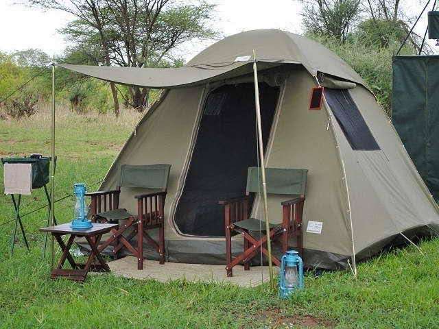 safari-accommodation-differences-075030100-1643101980.jpeg